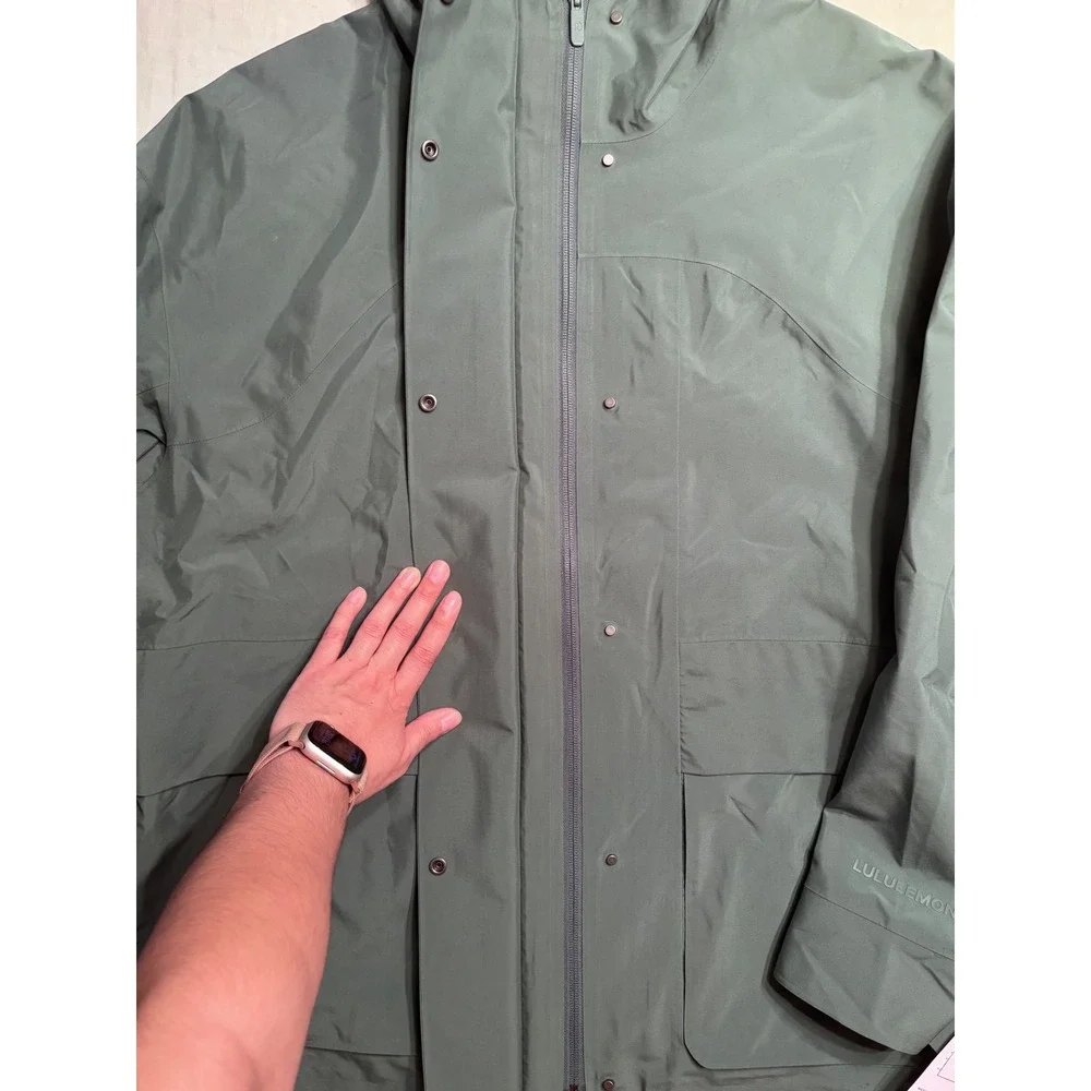 Lululemon Oversized Hooded Rain Jacket In Medium Forest - Size 10